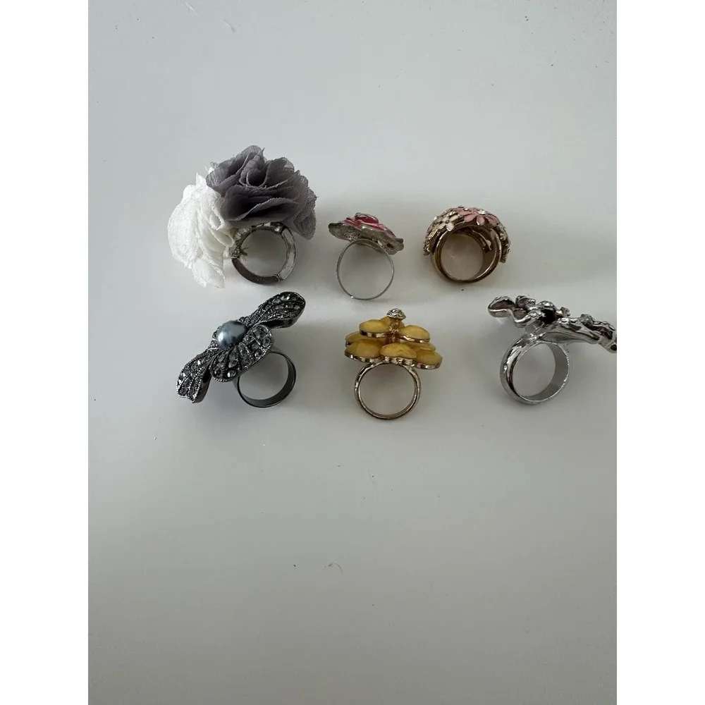Rings Flowers Lot Crystals Statement Pink Yellow Grey Purple Floral Set of 6 Pc